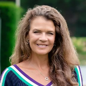 Annabel Croft